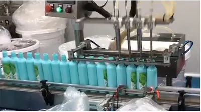 Small Bottle Type High Foam Water Solvent Filling Machine with Six Heads